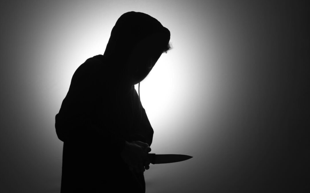 Apuñalamiento en Chula Vista: Dos Heridos en el Bar Manhattan