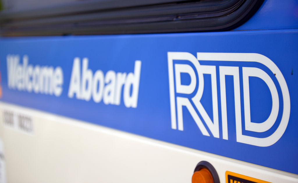 Aumento del Consumo de Drogas y Uso del RTD como Refugio en Denver: Desafíos de Seguridad Crecientes