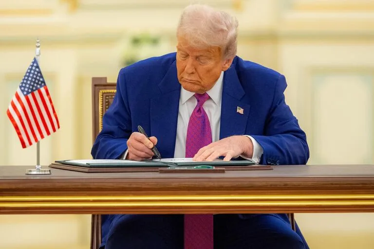 La Corte Suprema Analizará el Futuro de la Ciudadanía por Nacimiento de Trump