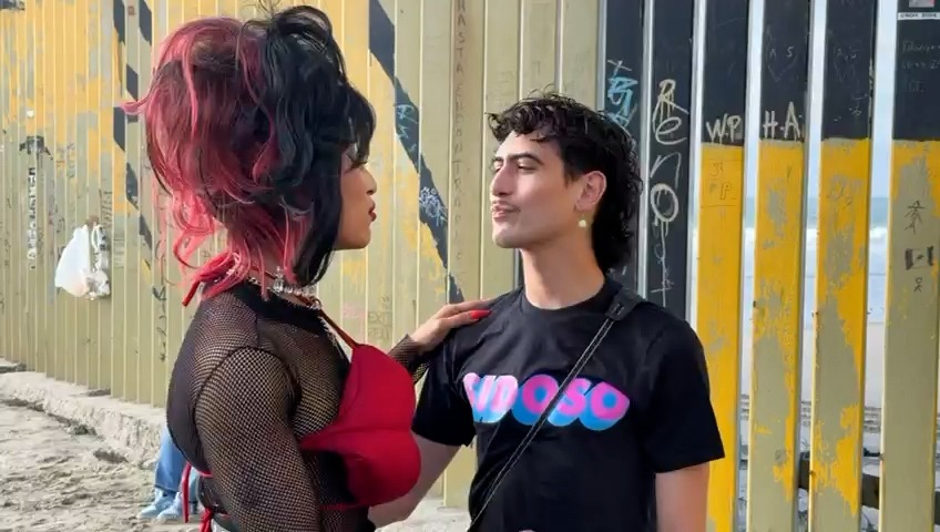 Besotón Fronterizo: Un Mensaje de Amor y Visibilidad en Tijuana contra el Estigma del VIH