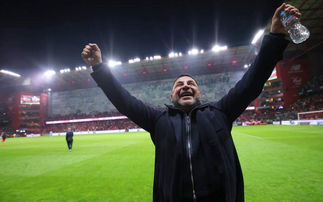 Desempeño parejo de Antonio Mohamed contra Tigres en la Liga MX