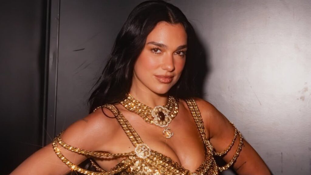 Dua Lipa Cierra Sus Conciertos en CdMx y Enciende el Escenario con ‘Amor Prohibido’ de Selena