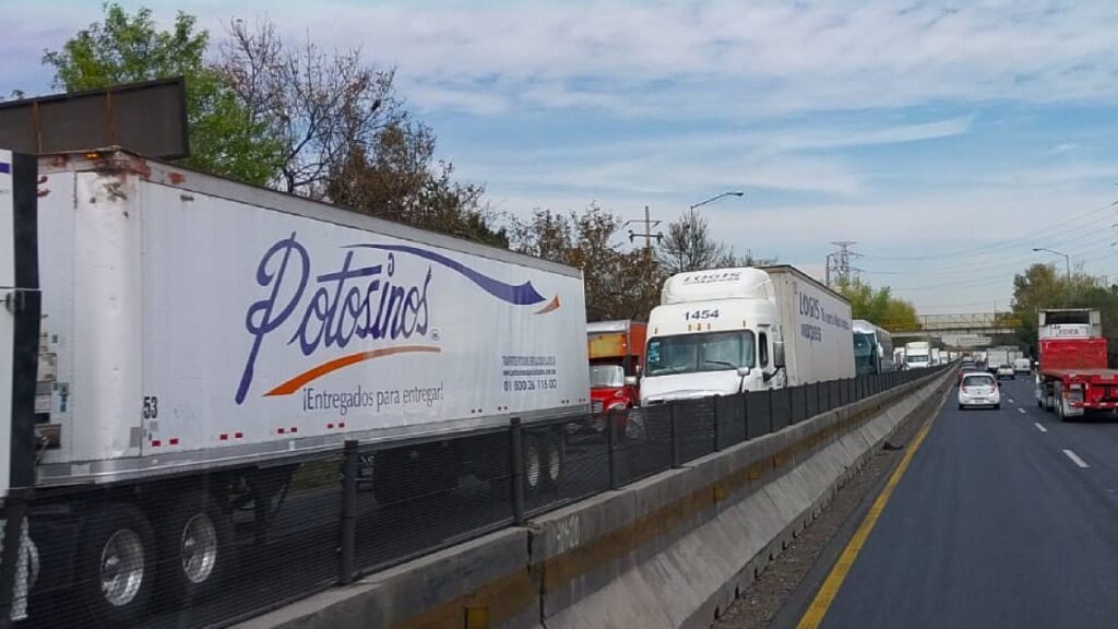 Actualización en Vivo de la Autopista México-Querétaro: Noticias, Choques y Cierres de Hoy 9 de Diciembre