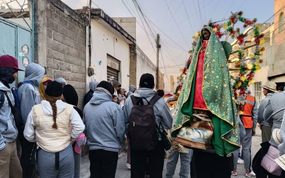 Peregrinos de Xonacatepec Inicia su Peregrinación Hacia la Basílica de Guadalupe con Fe y Devoción