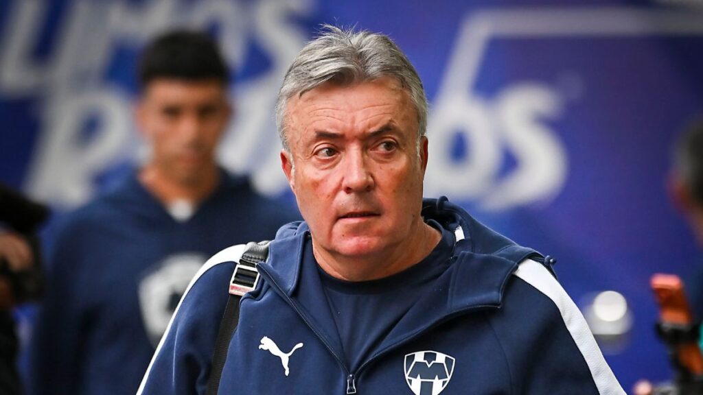 Domènec Torrent: Su Adiós como Entrenador de Rayados Anunciado por Willie González