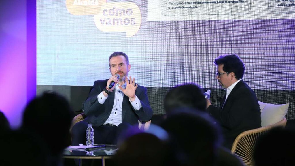 Monterrey Lidera en Desempeño y García Es Reprobado: Resultados de Cómo Vamos