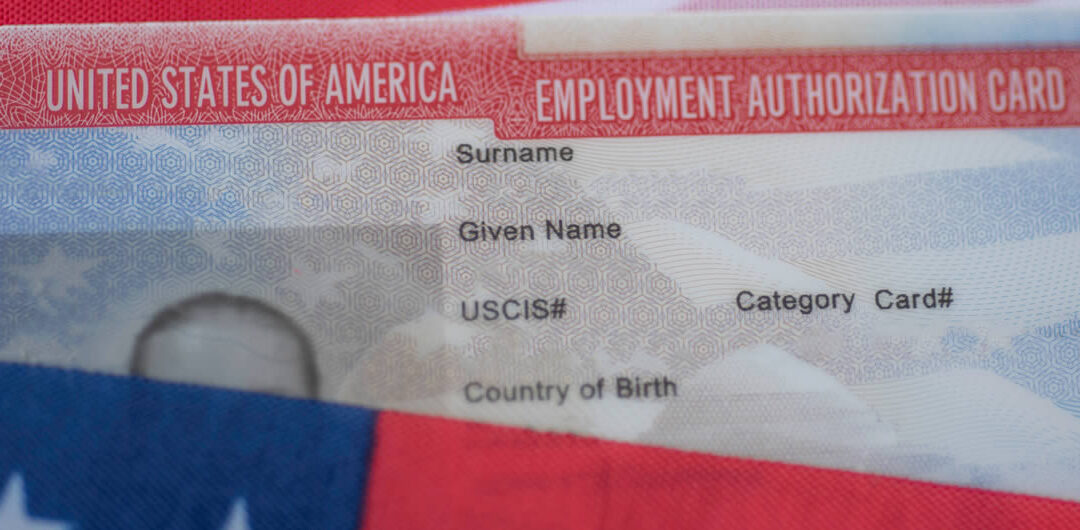 EE.UU. reduce a 18 meses la validez de permisos de trabajo para asilados y refugiados