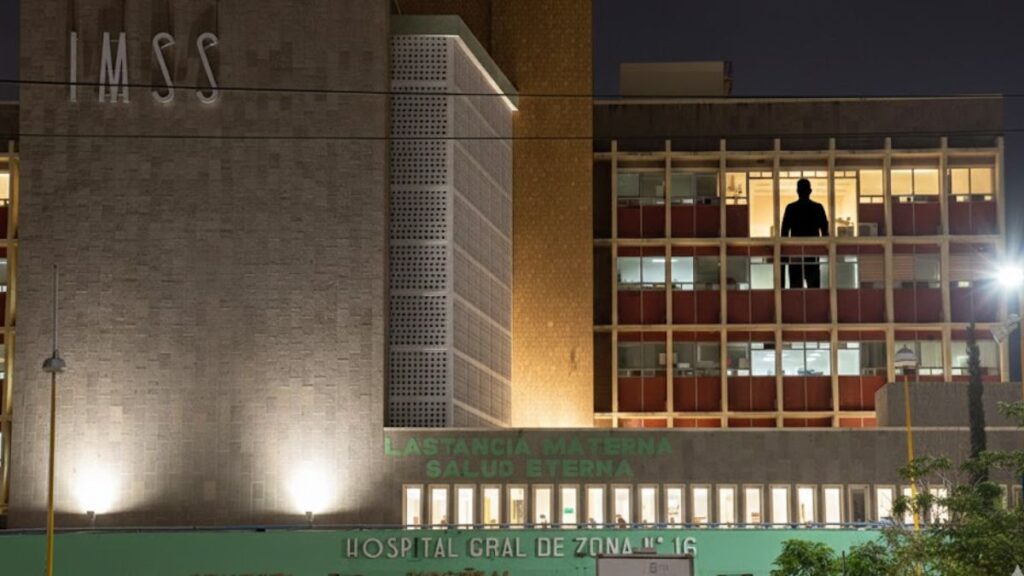 El misterio del ‘Vigilante sin rostro’ en Clínica 16 del IMSS de Torreón