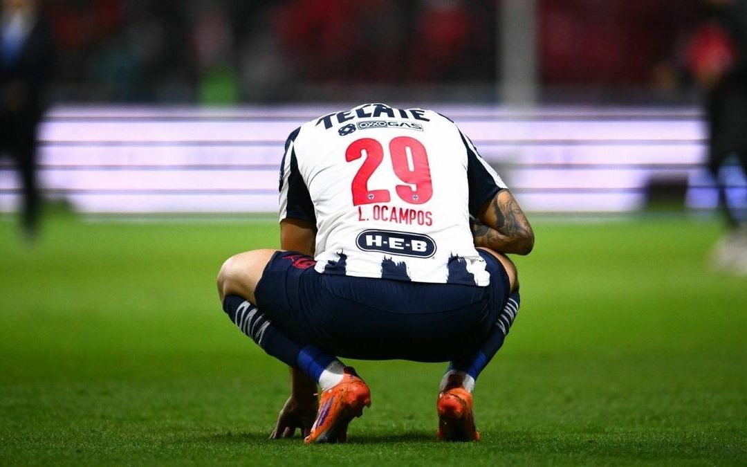 Rayados: Aficionados Desesperados por el Desempeño en la Liga MX